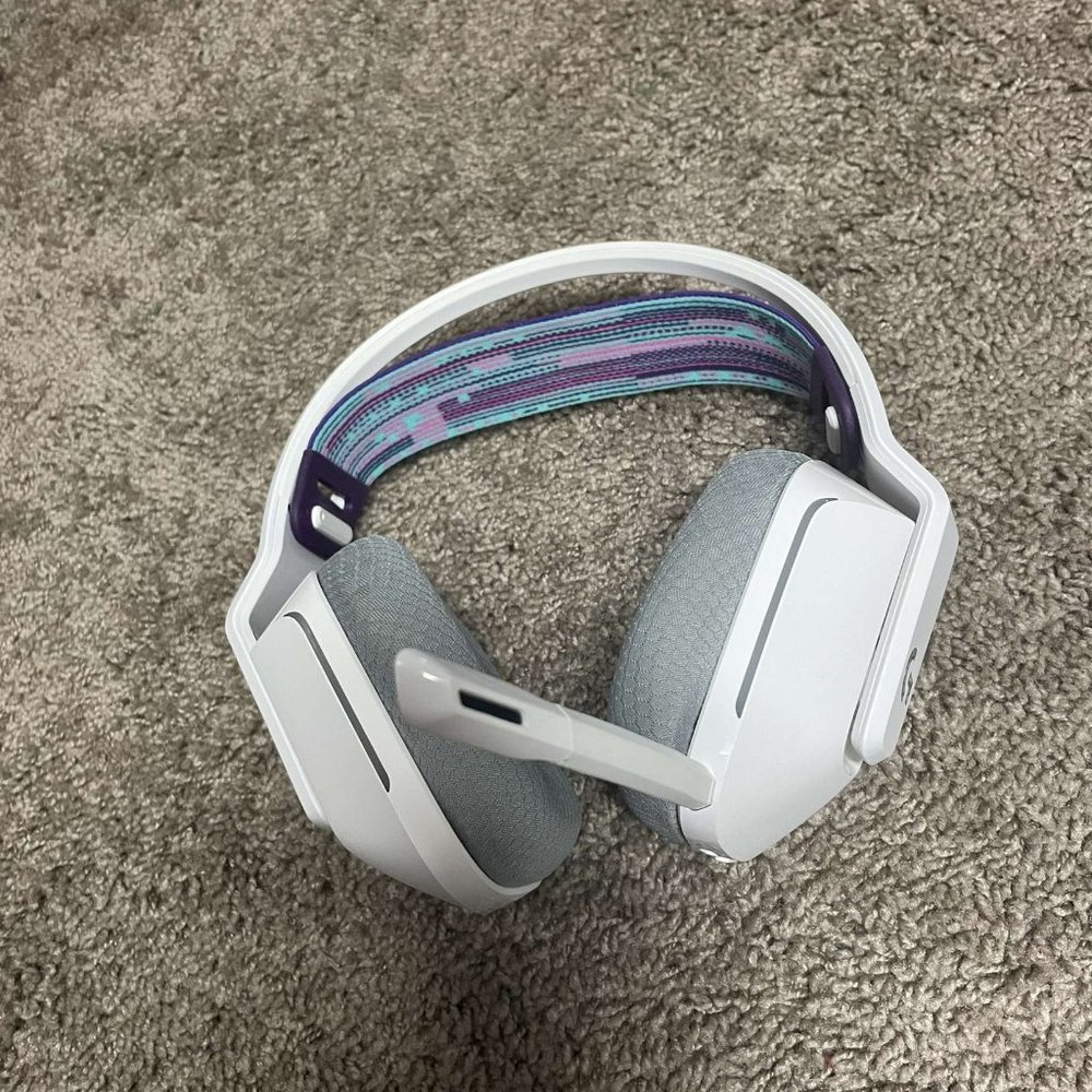 Logitech G733 headset